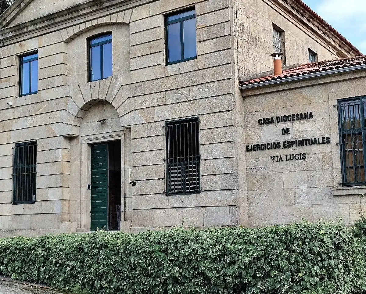 El edificio de la Casa Diocesana Vía Lucis, en Santiago de Compostela