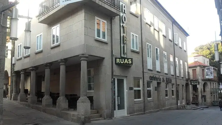 La fachada del Hotel Ruas, en el casco antiguo de Pontevedra
