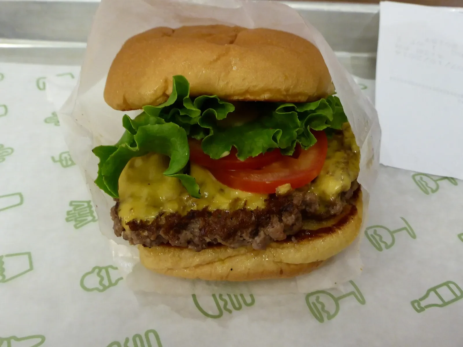 Una hamburguesa de Shake Shack en Nueva York (foto de referencia, no del local del Upper West Side)