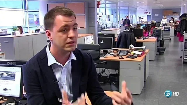Reportaje con Michiel Das de #elviajedemitarjeta en las noticias de Telecinco (12/02/2013)