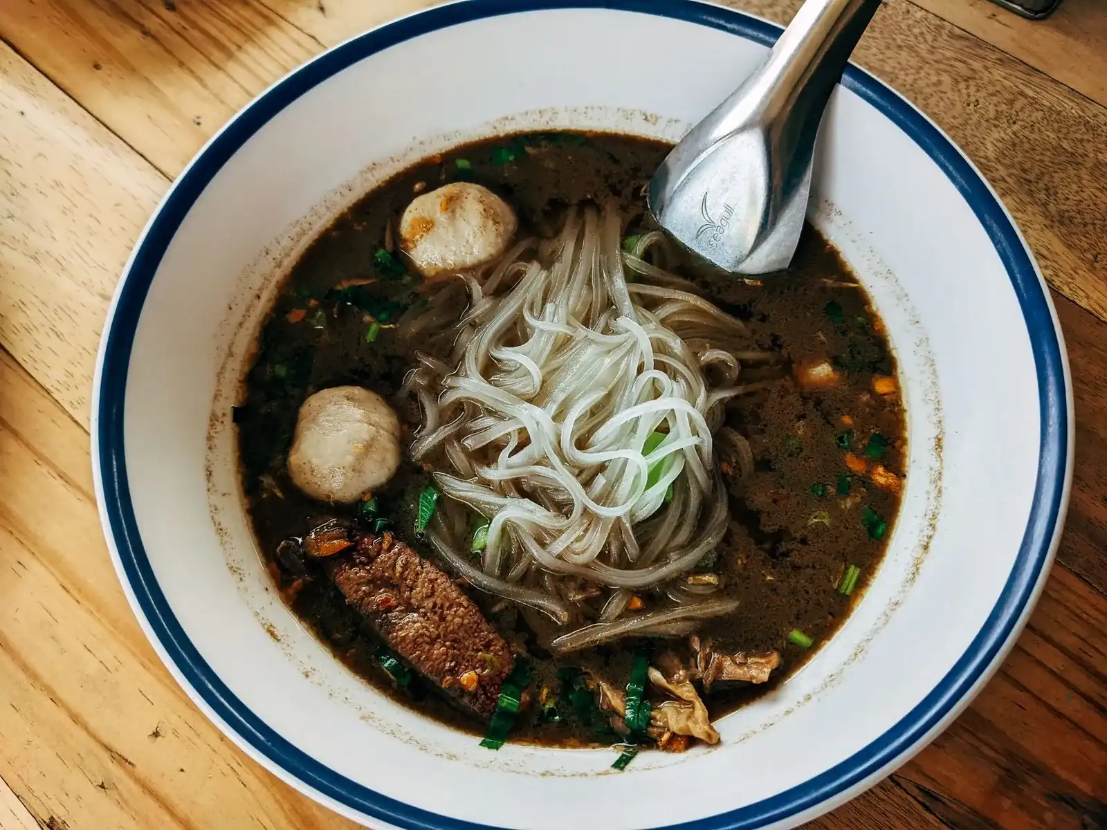 Un plato de sopa tailandesa de fideos con ternera (foto de referencia, no de Pure Thai Cookhouse)